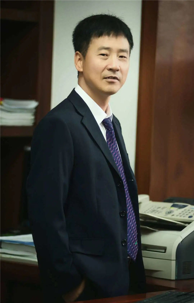 劉一軍.jpg