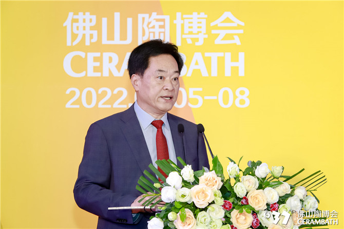 中國陶瓷工業協會常務副理事長吳越申.jpg