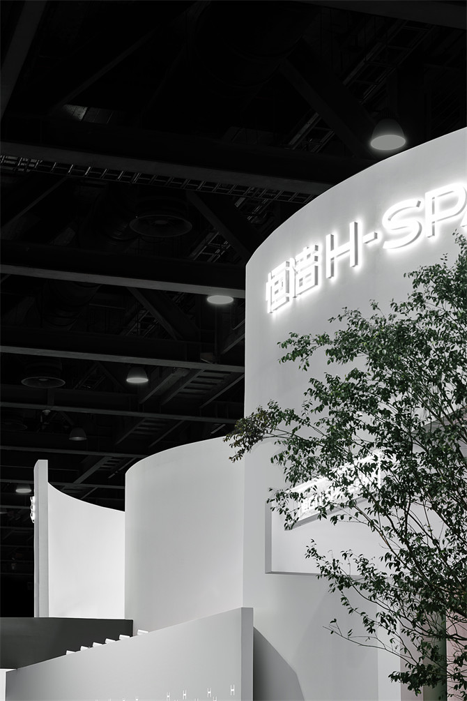 2._SRX0772RAW uncompressed1210-新.jpg