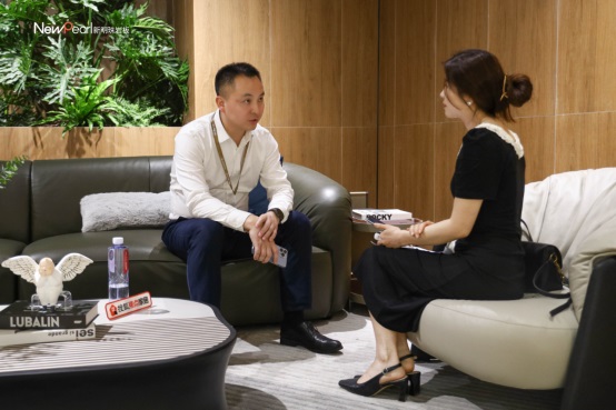 新明珠巖板×2025潭洲展完美收官:七大亮點解碼「石光之隙」材料美學(xué)與時空敘事1106.JPG